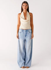 Timeless Wide Leg Jeans - Bleached Blue